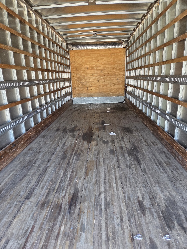 International DuraStar 4300 26’ Box Truck, 2018 – Cummins B6.7 Diesel, Allison Automatic, Liftgate & Non-CDL GVWR - Image 9