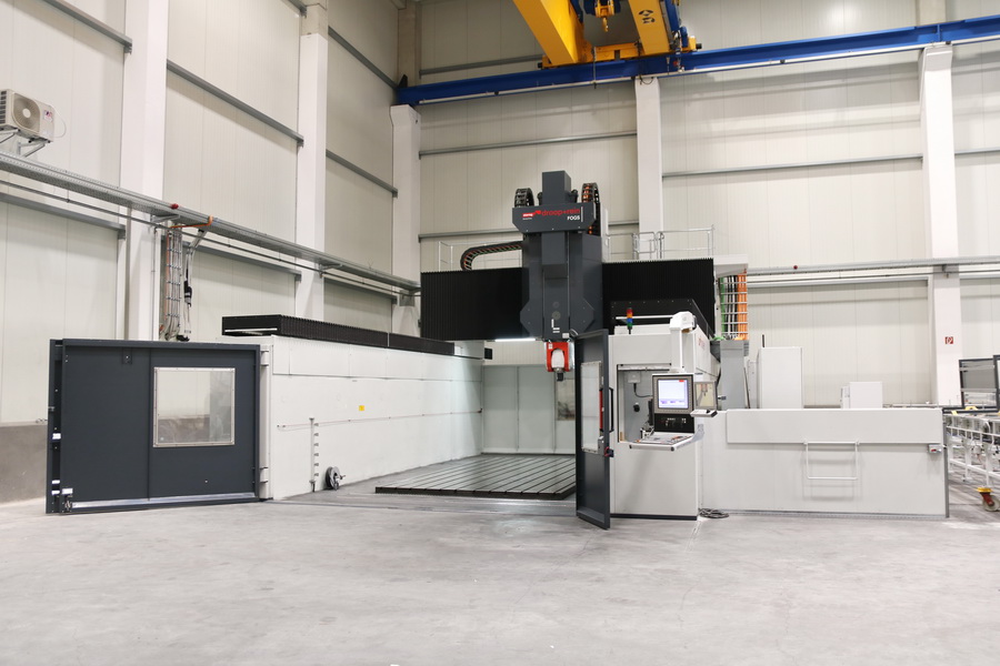 Droop + Rein FOGS 40 60 C CNC 5-Axis High Speed Gantry Type Machining Center, 2016 - Rotary Table, Probe, Blum Tool Measurement System, Extraction System - Image 24