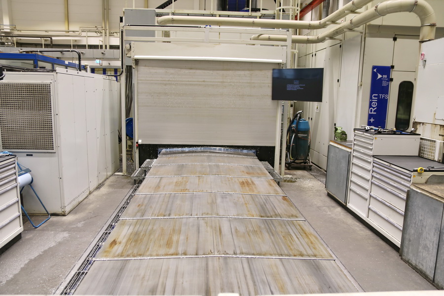 Droop + Rein TFS 22-40 DT D40 P CNC 5-Axis Planer Type Milling Machine, 2007 - Dual Chip Conveyors, Through Spindle Coolant, Probe, Rotary Table - Image 27
