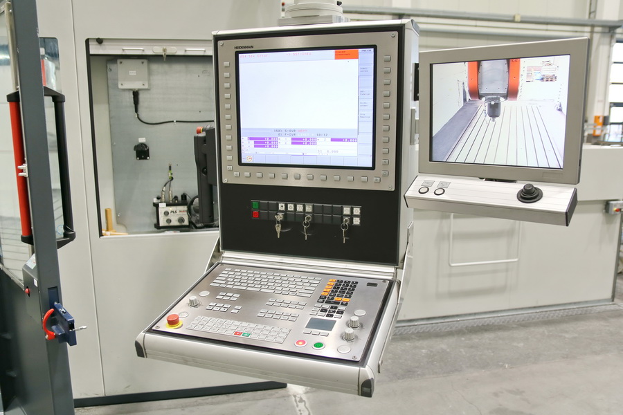Droop + Rein FOGS 40 60 C CNC 5-Axis High Speed Gantry Type Machining Center, 2016 - Rotary Table, Probe, Blum Tool Measurement System, Extraction System - Image 3