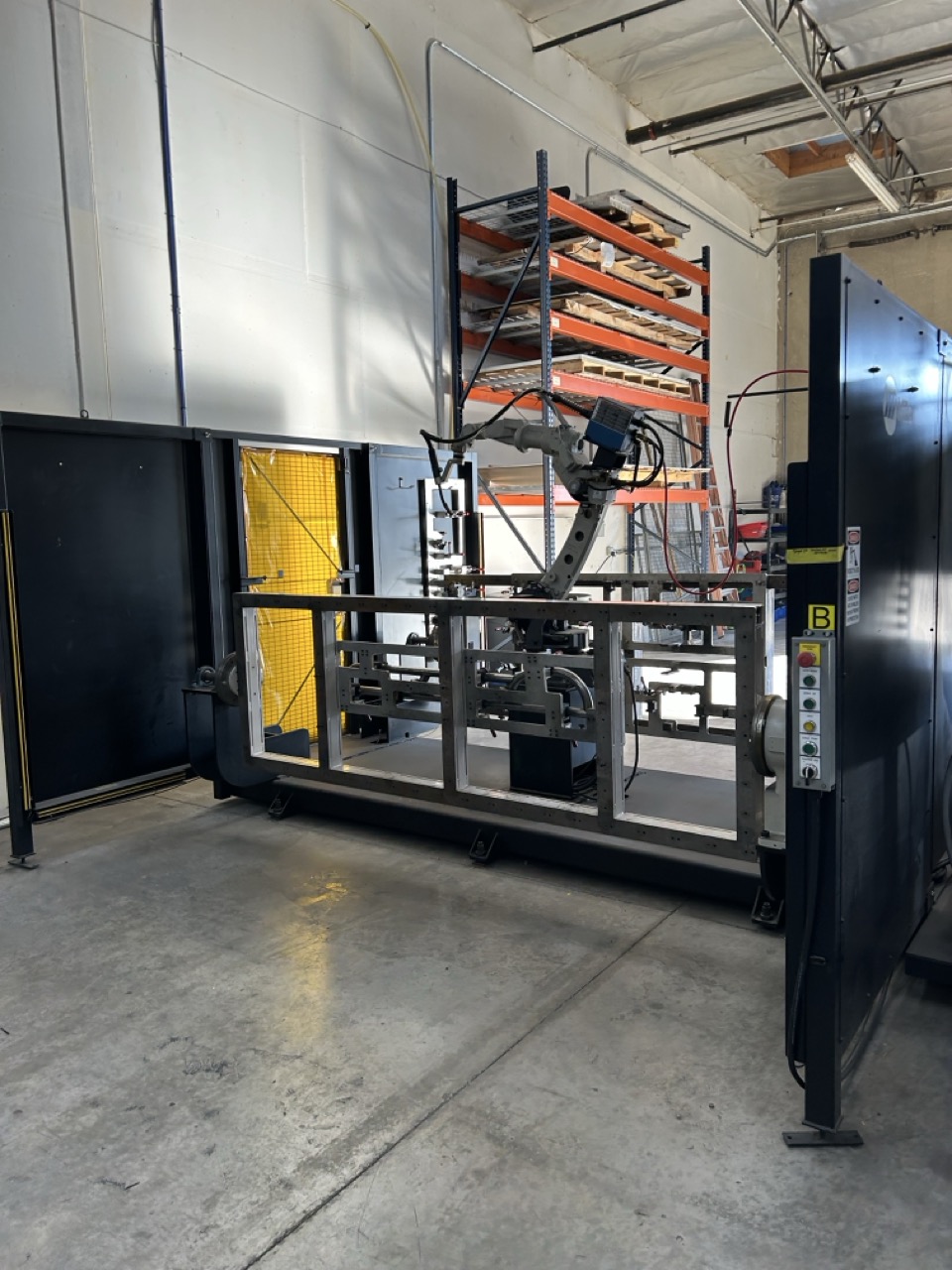 Miller PerformArc 1100SS Robotic Welder, 2019 - Image 3