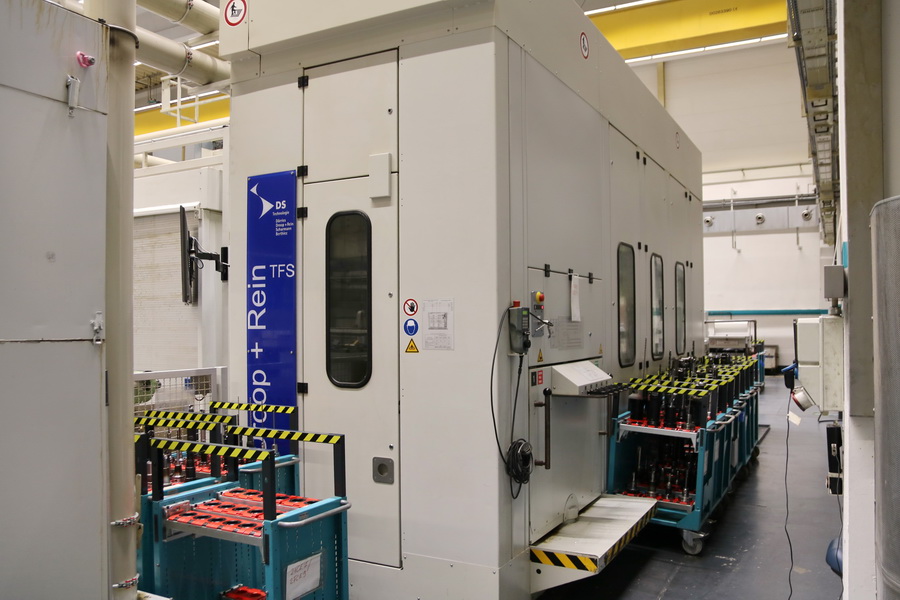 Droop + Rein TFS 22-40 DT D40 P CNC 5-Axis Planer Type Milling Machine, 2007 - Dual Chip Conveyors, Through Spindle Coolant, Probe, Rotary Table - Image 36