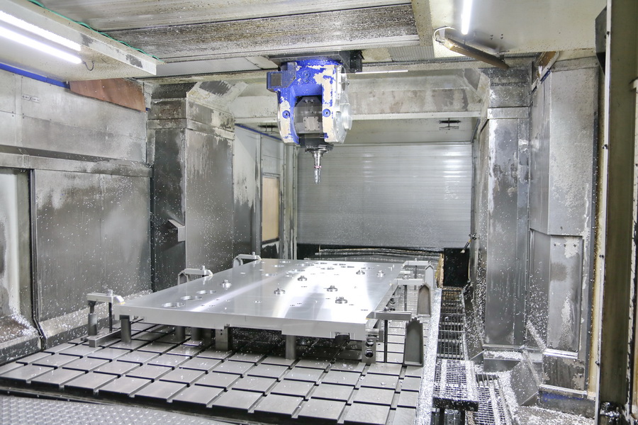 Droop + Rein TFS 22-40 DT D40 P CNC 5-Axis Planer Type Milling Machine, 2007 - Dual Chip Conveyors, Through Spindle Coolant, Probe, Rotary Table - Image 4