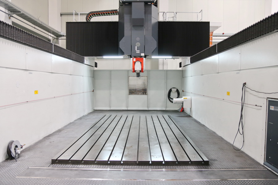 Droop + Rein FOGS 40 60 C CNC 5-Axis High Speed Gantry Type Machining Center, 2016 - Rotary Table, Probe, Blum Tool Measurement System, Extraction System - Image 4