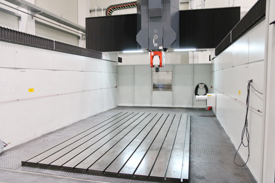 Droop + Rein FOGS 40 60 C CNC 5-Axis High Speed Gantry Type Machining Center, 2016 - Rotary Table, Probe, Blum Tool Measurement System, Extraction System - Image 5