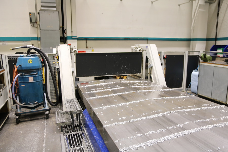 Droop + Rein TFS 22-40 DT D40 P CNC 5-Axis Planer Type Milling Machine, 2007 - Dual Chip Conveyors, Through Spindle Coolant, Probe, Rotary Table - Image 54