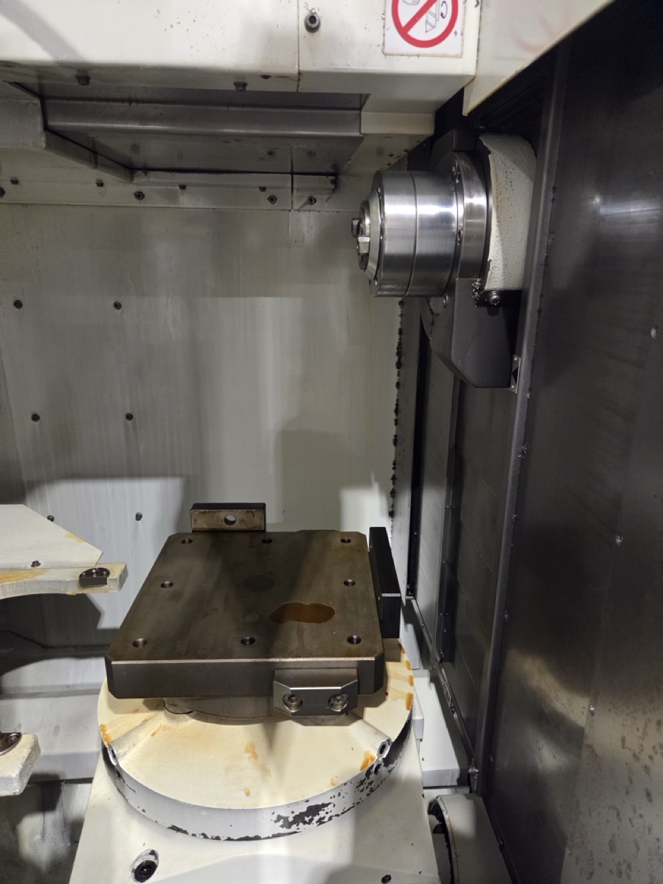 Kitamura Mycenter HX250iG Horizontal CNC Machining Center, 2022 - Arumatik-Mi, 15,000 RPM, 4-Axis, Dual Pallet, 1000 PSI ChipBlaster TSC - Image 9