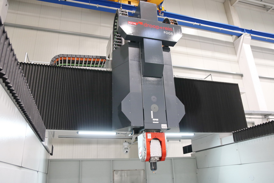 Droop + Rein FOGS 40 60 C CNC 5-Axis High Speed Gantry Type Machining Center, 2016 - Rotary Table, Probe, Blum Tool Measurement System, Extraction System - Image 6