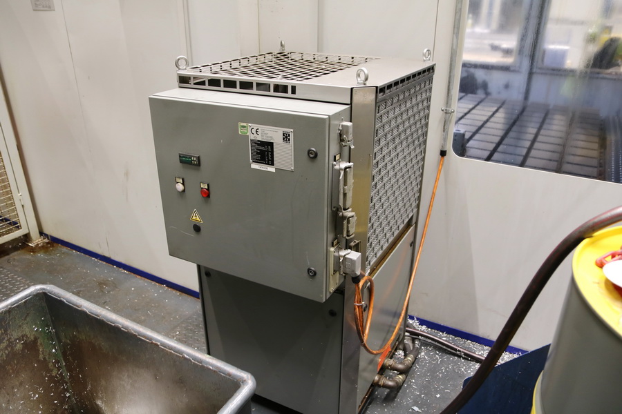Droop + Rein TFS 22-40 DT D40 P CNC 5-Axis Planer Type Milling Machine, 2007 - Dual Chip Conveyors, Through Spindle Coolant, Probe, Rotary Table - Image 82