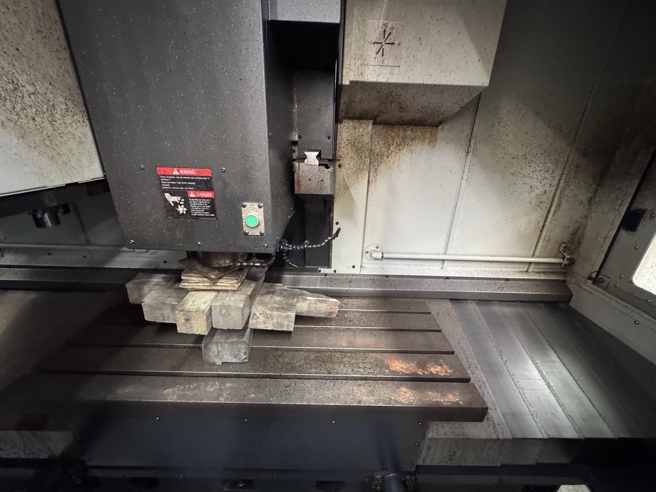 Smart Machine Tool NV 5500L CNC Vertical Machining Center, 2023 – 53” x 22” Travels, CAT40 Big Plus, 12K RPM, Fanuc 0i-MF Plus - Image 9