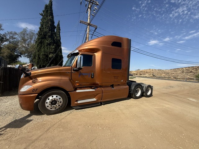 International LT625 Sleeper Truck, 2018 – Cummins X15 Diesel, Automatic Transmission, Tandem Axle & Air Ride - Image 8