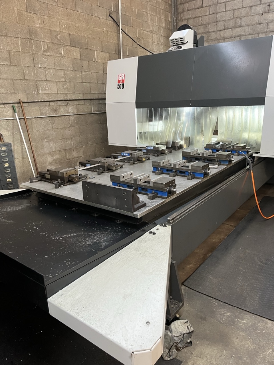 Haas GR-510 Gantry Router, 2021 - Coolant System, Remote Jog Handle