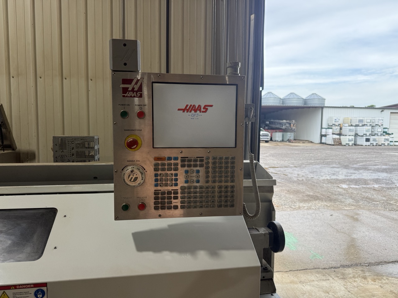 Haas TL-2 CNC Lathe, 2009 - Tailstock, 4 Station Tool Post - Image 4