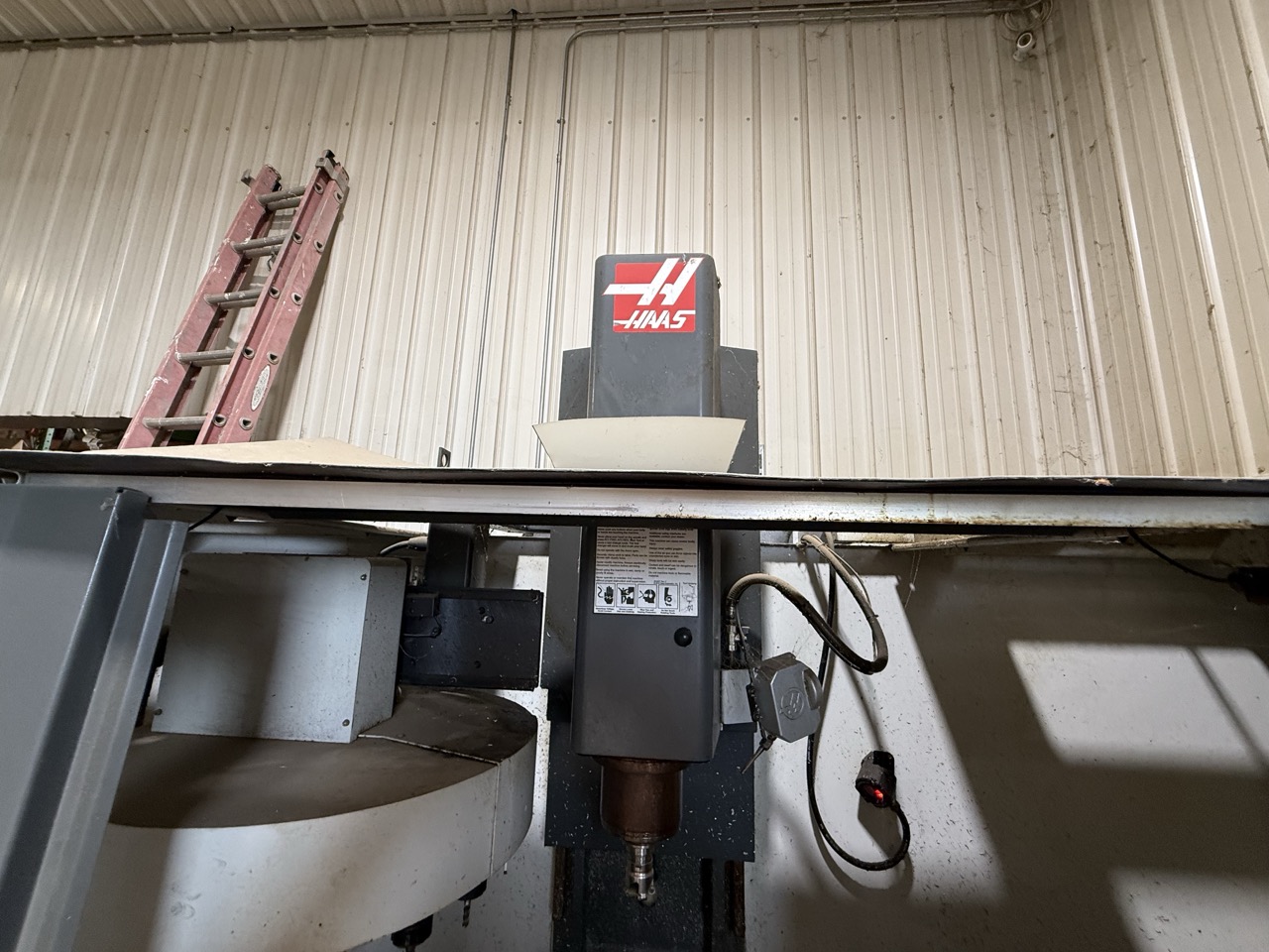 Haas TM-2P CNC VMC, 2014 - Wireless Probing, Chip Auger, Programmable Coolant, ATC - Image 9
