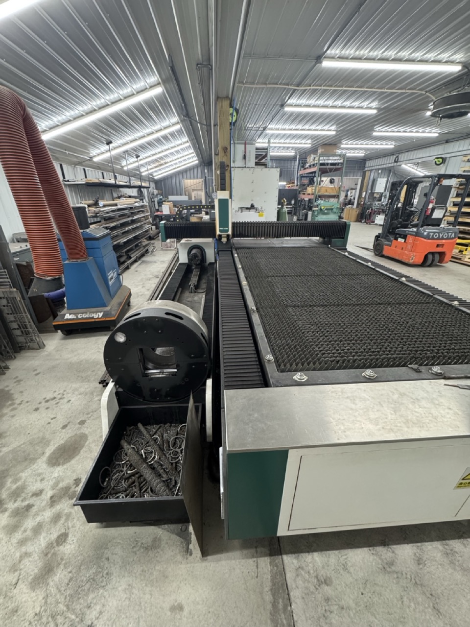 3,000 Watt Oree OR-FH3015T3 Fiber Laser Cutter, 2021 - 5' x 10' Table, Dust Collector, Air Compressor - Image 2