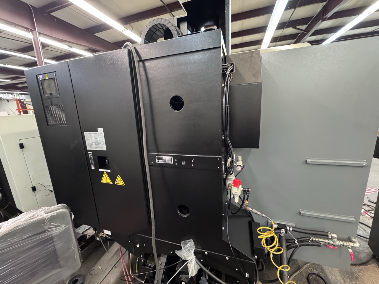Hurco VMX-42Di CNC VMC, 2019 - WinMax Software, Chiller, Low Hours, Under Power Ready for Inspection - Image 24