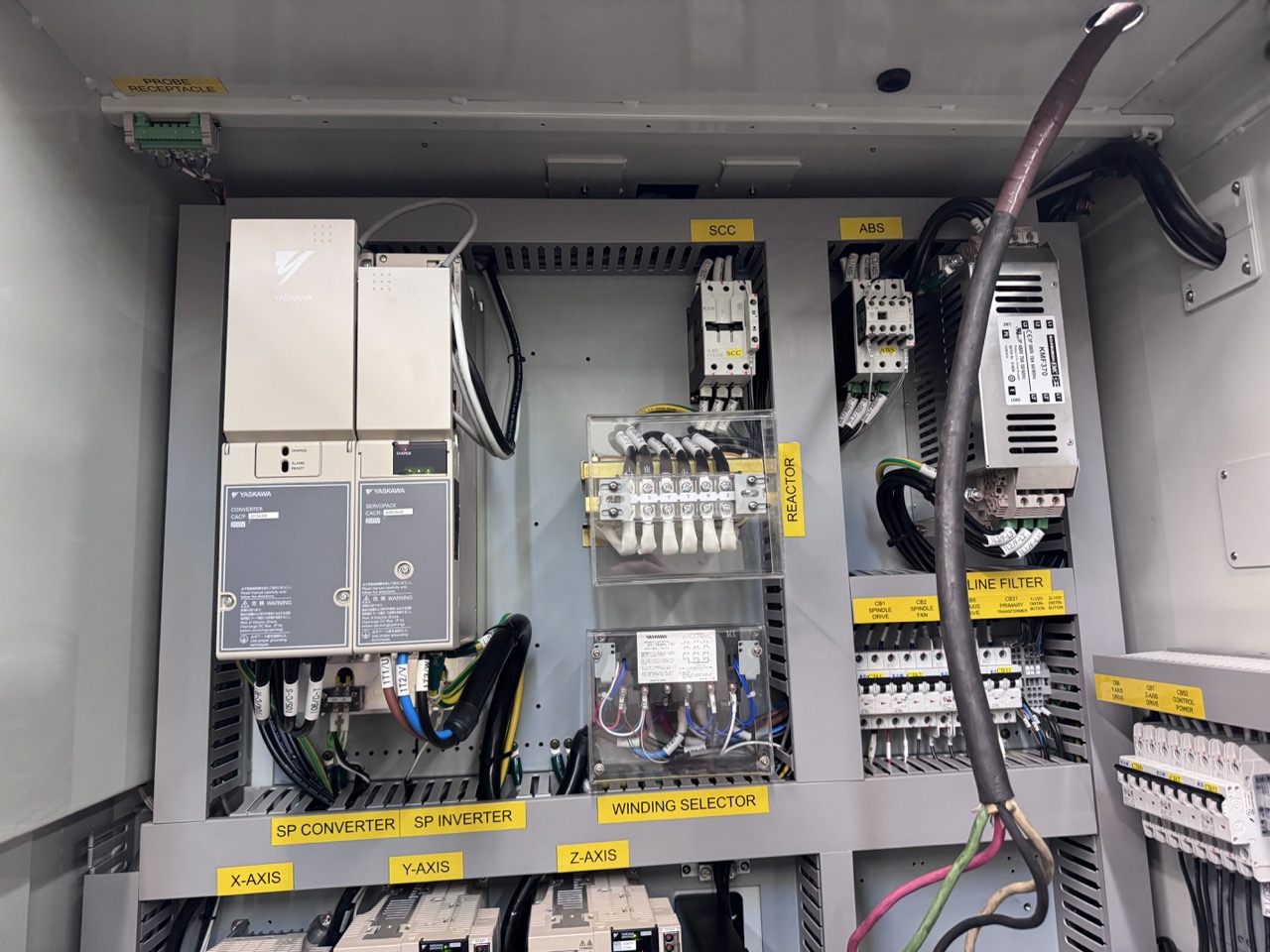 Hurco VMX-42Di CNC VMC, 2019 - WinMax Software, Chiller, Low Hours, Under Power Ready for Inspection - Image 27