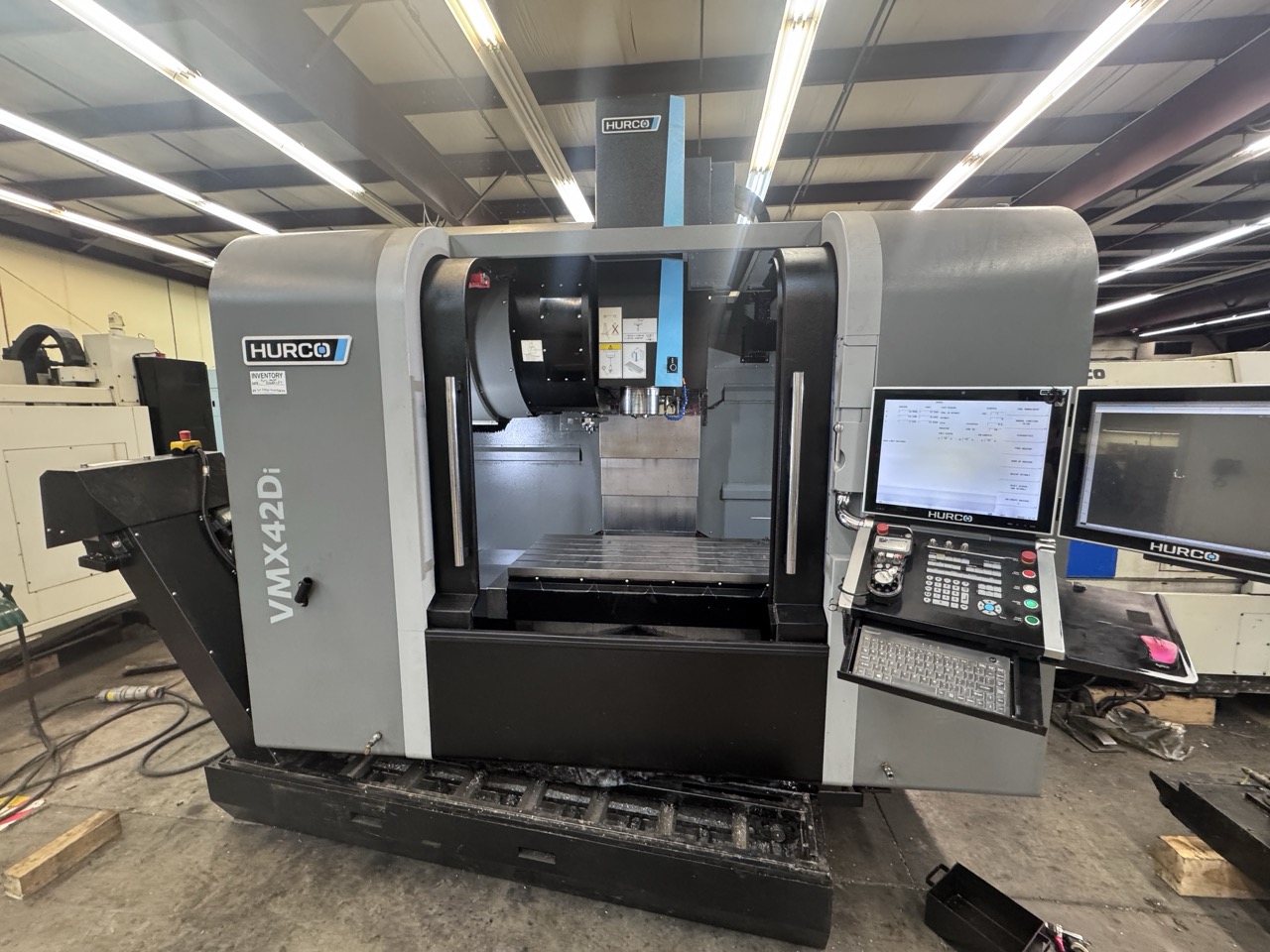 Hurco VMX-42Di CNC VMC, 2019 - WinMax Software, Chiller, Low Hours, Under Power Ready for Inspection - Image 33