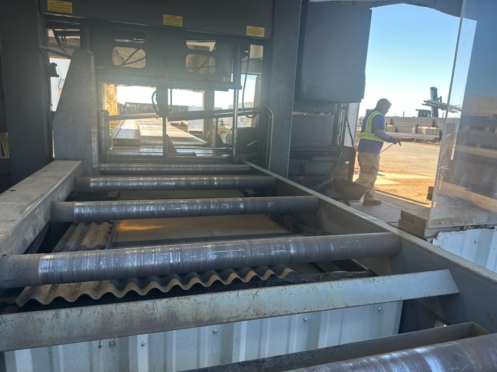 38 Ton AIDA‑America NC1‑350(2)E Gap Frame Stamping Press, 2006 - Image 3