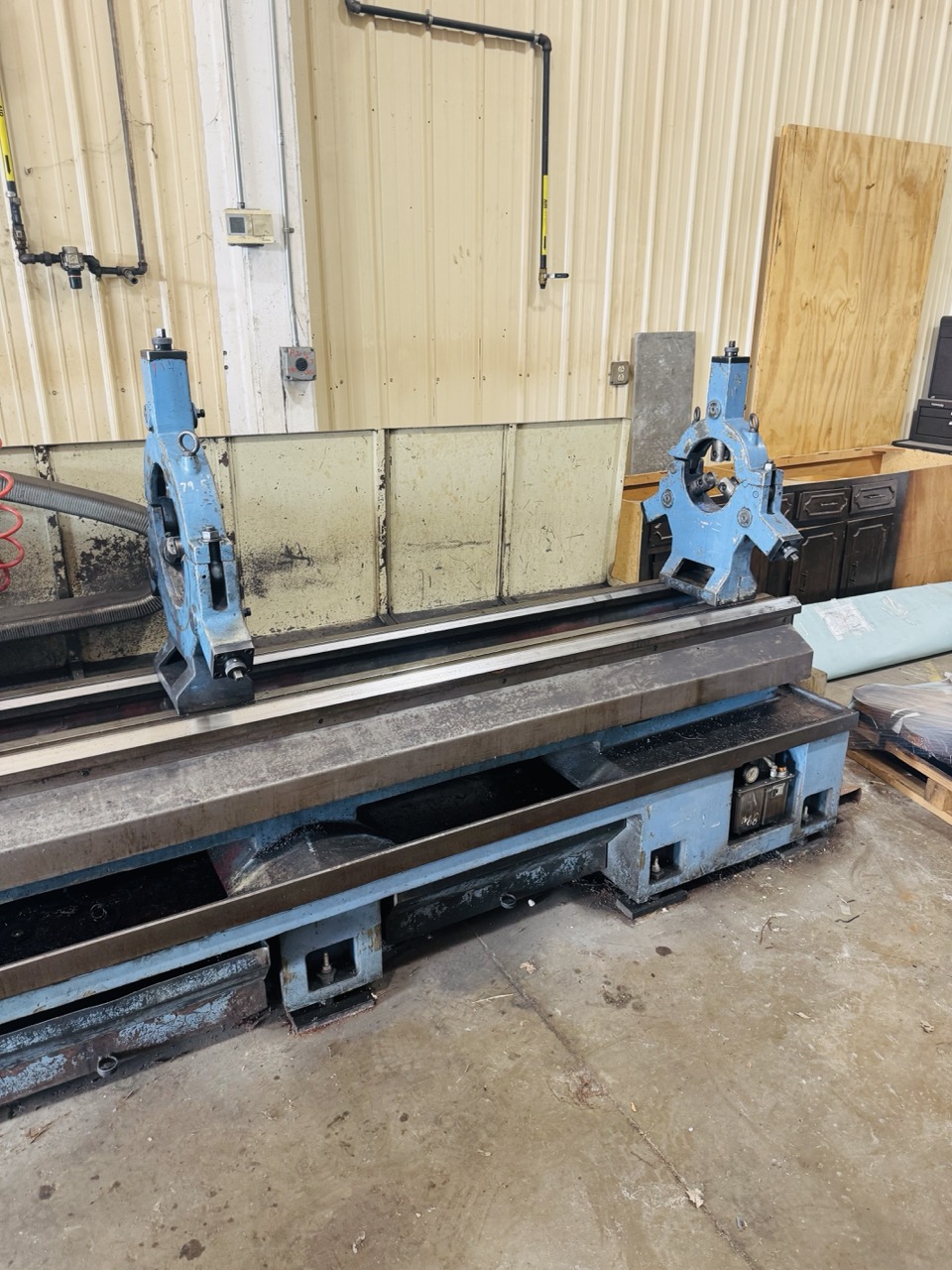 157.5" Dainichi DL75x400 Engine Lathe, 1996 - Fanuc CNC Control, Tailstock, Steady Rests - Image 6