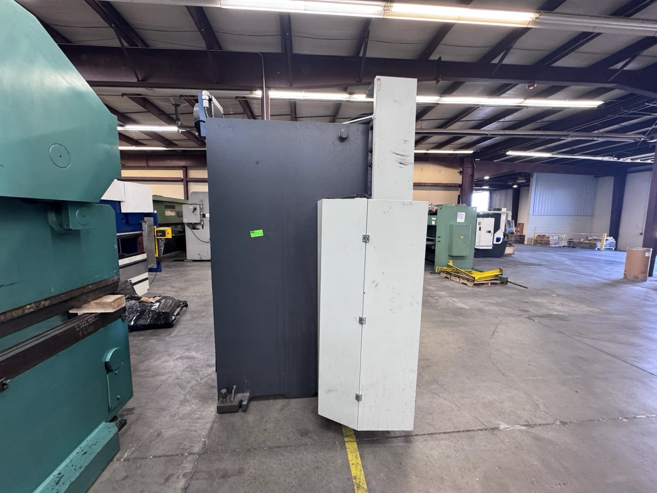 Dener Puma XL PX 26100 CNC Hydraulic Press Brake, 2023 – 100 Ton x 8.5’ / 2600mm, ESA Control - Image 6