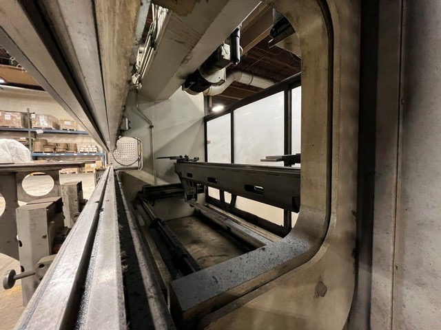 176 Ton x 10' Bystronic Xact 160 CNC Hydraulic Press Brake, 2015 - Image 12