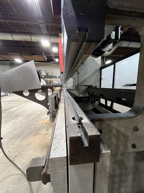 176 Ton x 10' Bystronic Xact 160 CNC Hydraulic Press Brake, 2015 - Image 15