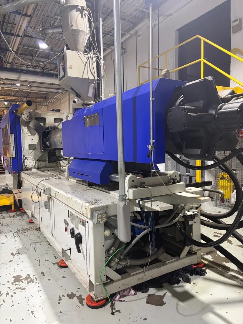 650 Ton 89.6 oz Shot Size Van Dorn 650HT-4300 Injection Molding Machine, 2006 - Image 2