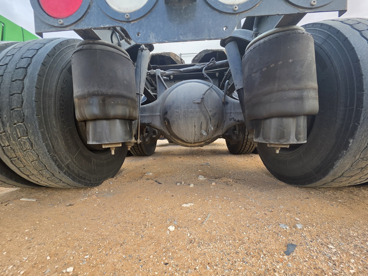 Kenworth T680 Raised Roof Sleeper, 2018 - Cummins ISX Engine - Image 27