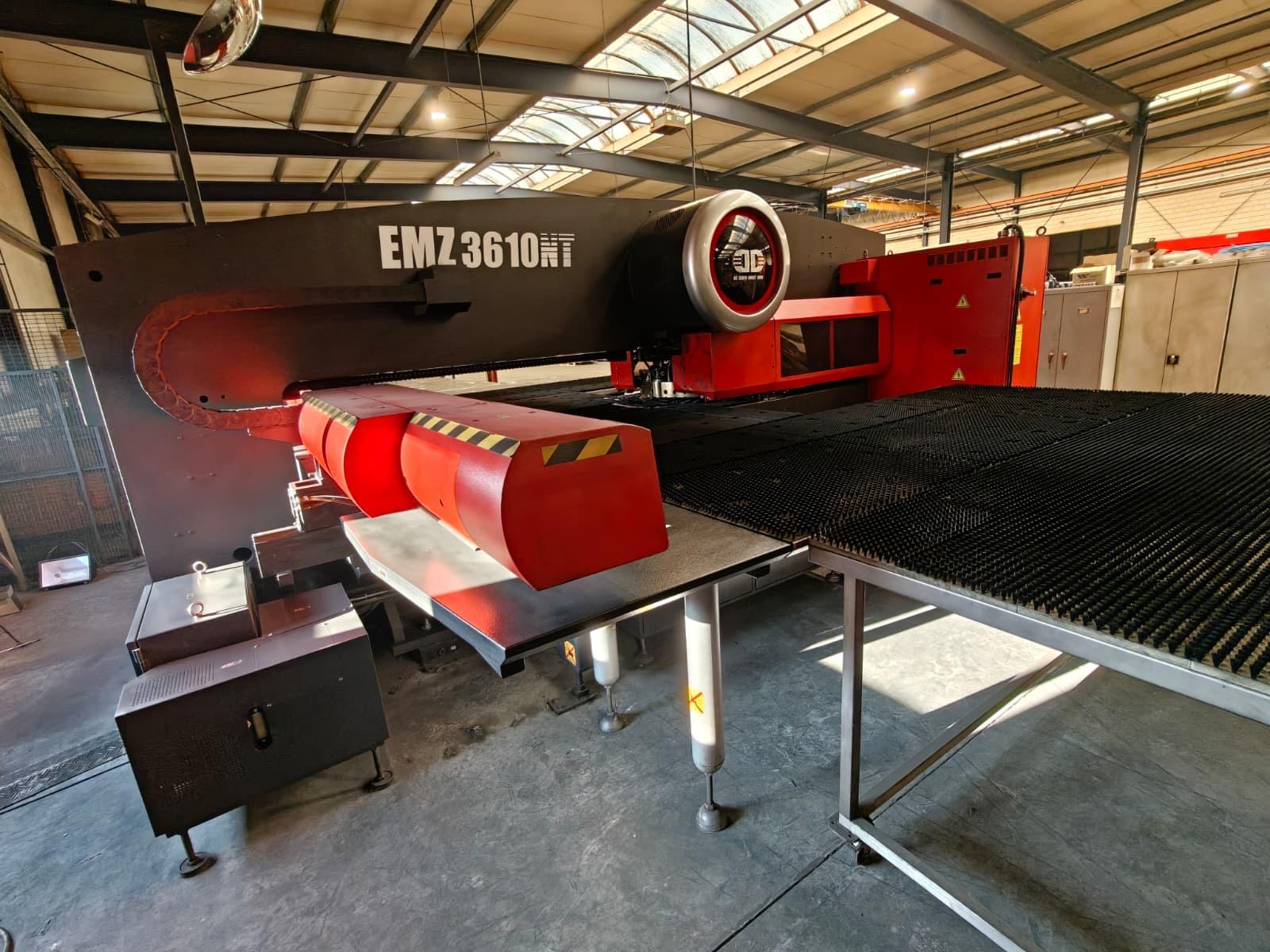 33 Ton Amada EMZ3610NT CNC Turret Punch Press, 2006 - Image 2