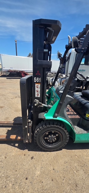 Hyster J40XNT 4,000 lb Electric 3-Wheel Forklift, 2018 – Cushion Tire Warehouse Lift Truck - Image 11