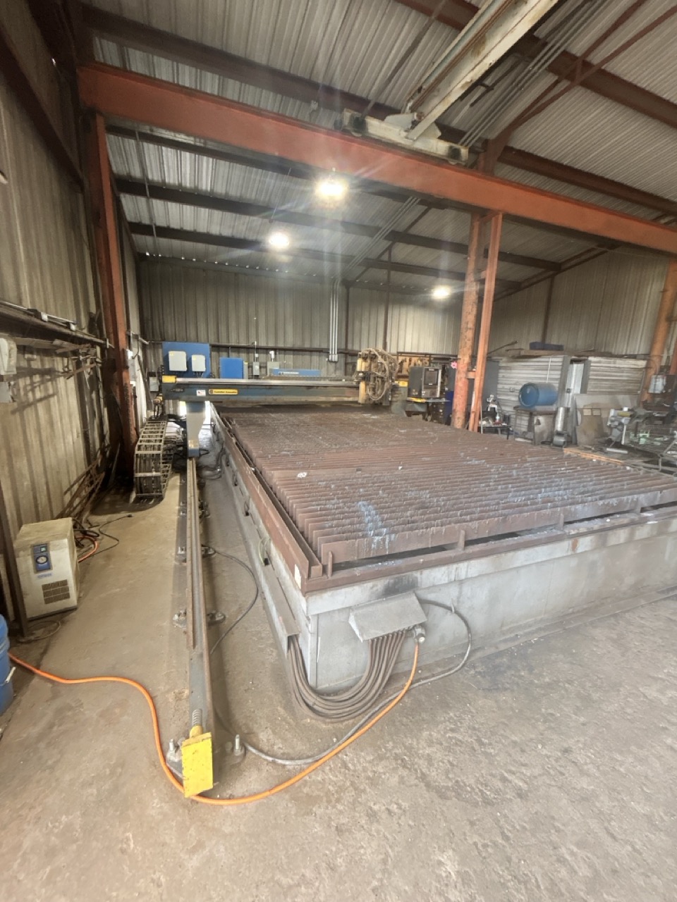 10' x 25' Controlled Automation BTL-923 Plasma Table, 2011 - Hypertherm HPR 400 XP, Chiller, Messer Fume Extractor - Image 2