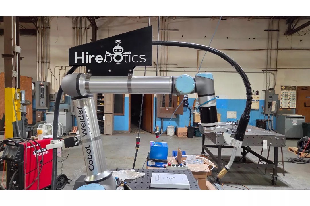 Hirebotics CW102 Cobot Welder, 2022 – Universal Robots UR10e Collaborative Robotic Welding System