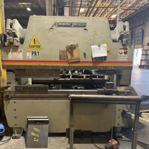 130 Ton x 8' Accurpress 71308 Hydraulic Press Brake, 1999