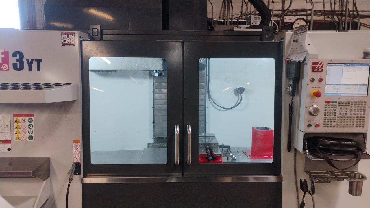 Haas VF-3YT VMC, 2022 - 4th-Axis Wired, Chip Auger, Probing, Cool Through Spindle