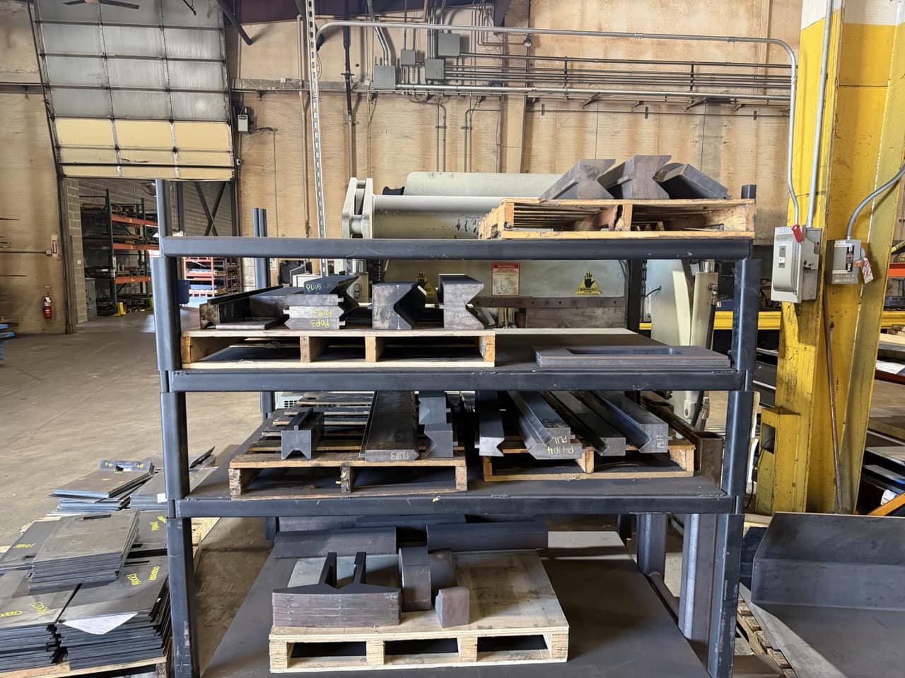 130 Ton x 8' Accurpress 71308 Hydraulic Press Brake, 1999 - Image 12