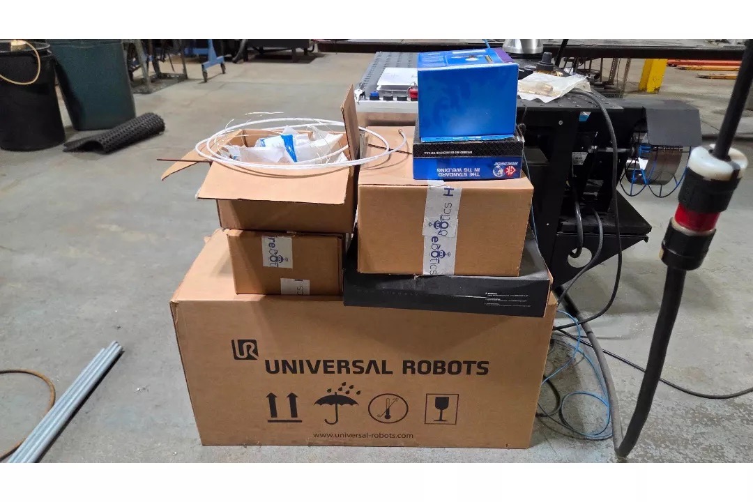 Hirebotics CW102 Cobot Welder, 2022 – Universal Robots UR10e Collaborative Robotic Welding System - Image 14
