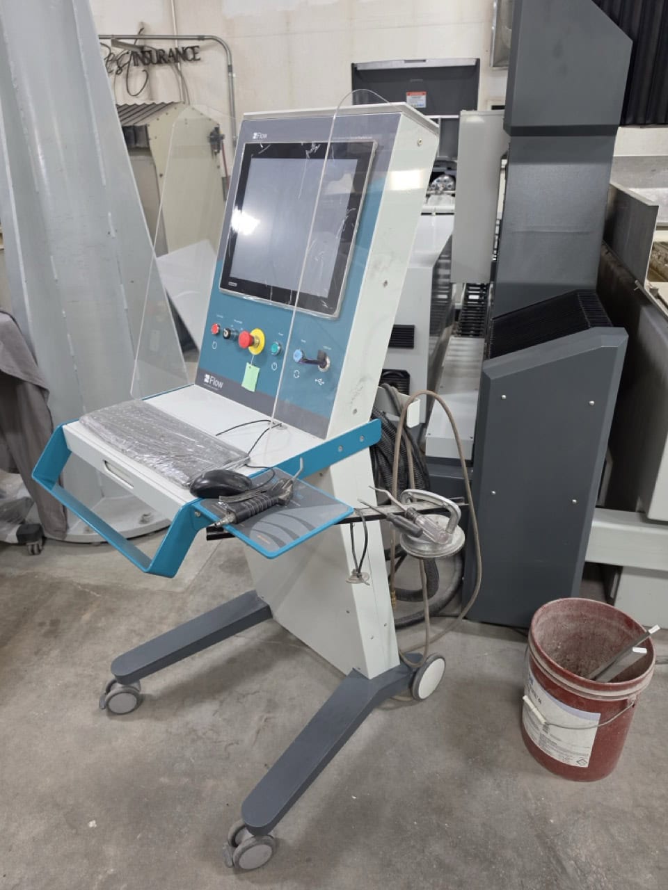 6' x 12' Flow Mach 500 Waterjet, 2022 - 90,000 PSI - Image 2