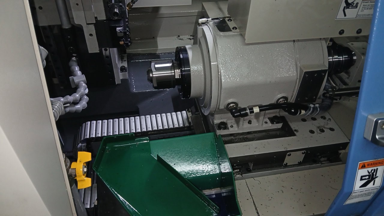 Nomura NN32YB3 CNC Swiss Lathe, 2022 - LNS Alpha 538 Bar Feeder, TRI-MIST 850 G2 Mist Collector, High Pressure Coolant, LOW HOURS - Image 16