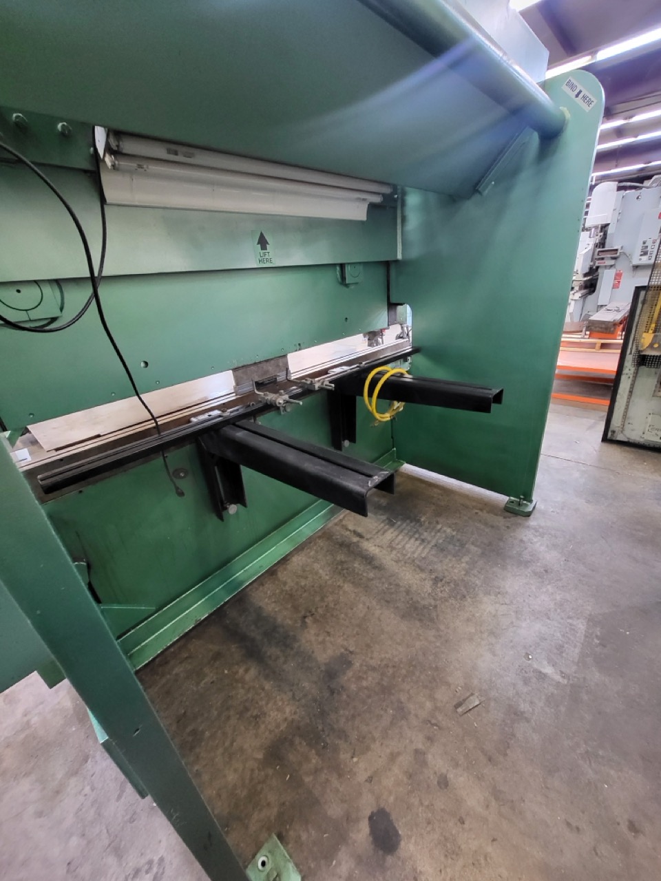 65 TON X 8FT Piranha 6508 Press Brake, 2000 - Image 6