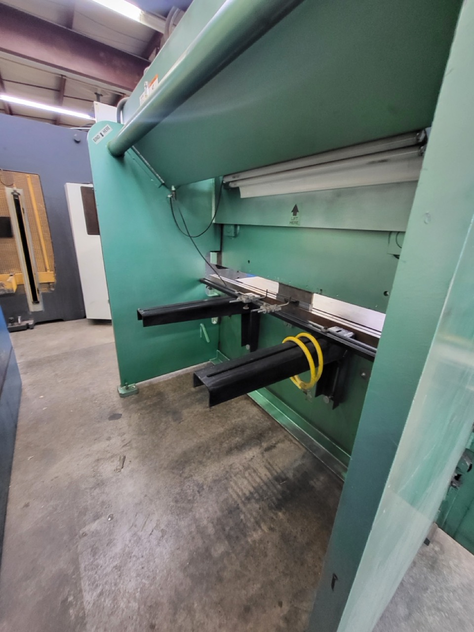 65 TON X 8FT Piranha 6508 Press Brake, 2000 - Image 7