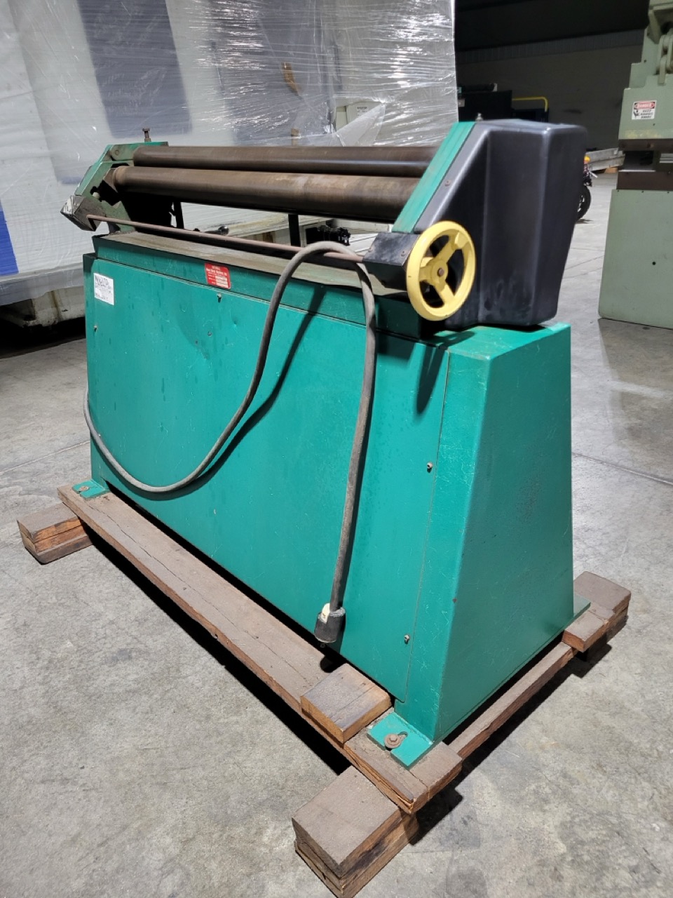 4' x 16Ga National POWER SLIP ROLL MODEL NR4816 - Image 4