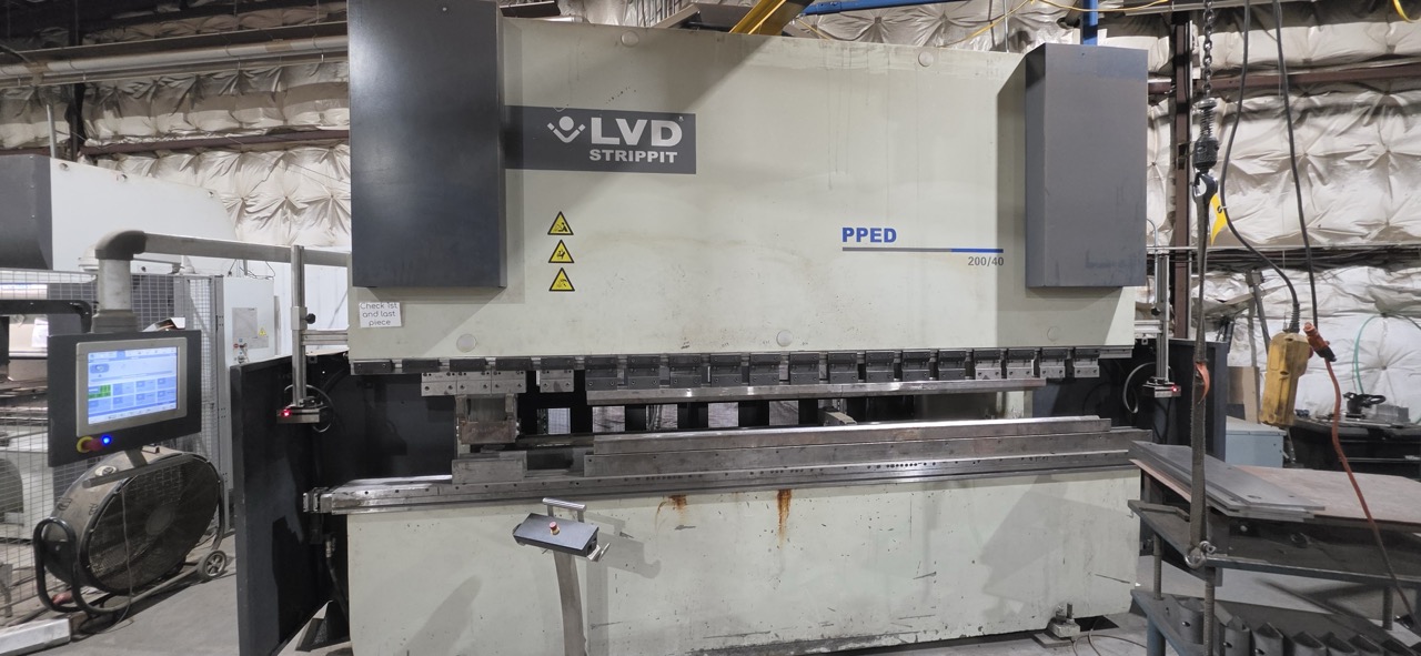 220 Ton x 13' LVD PPED 200/40 CNC Press Brake, 2019 - Great Condition