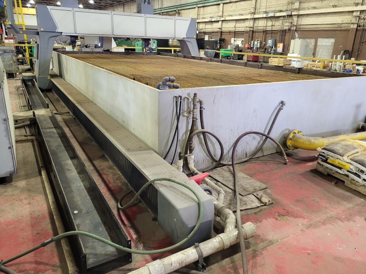 10' x 20' Flow M4C 3070C Dual Head Waterjet, 2015 - one 5 axis cutting head - Image 18
