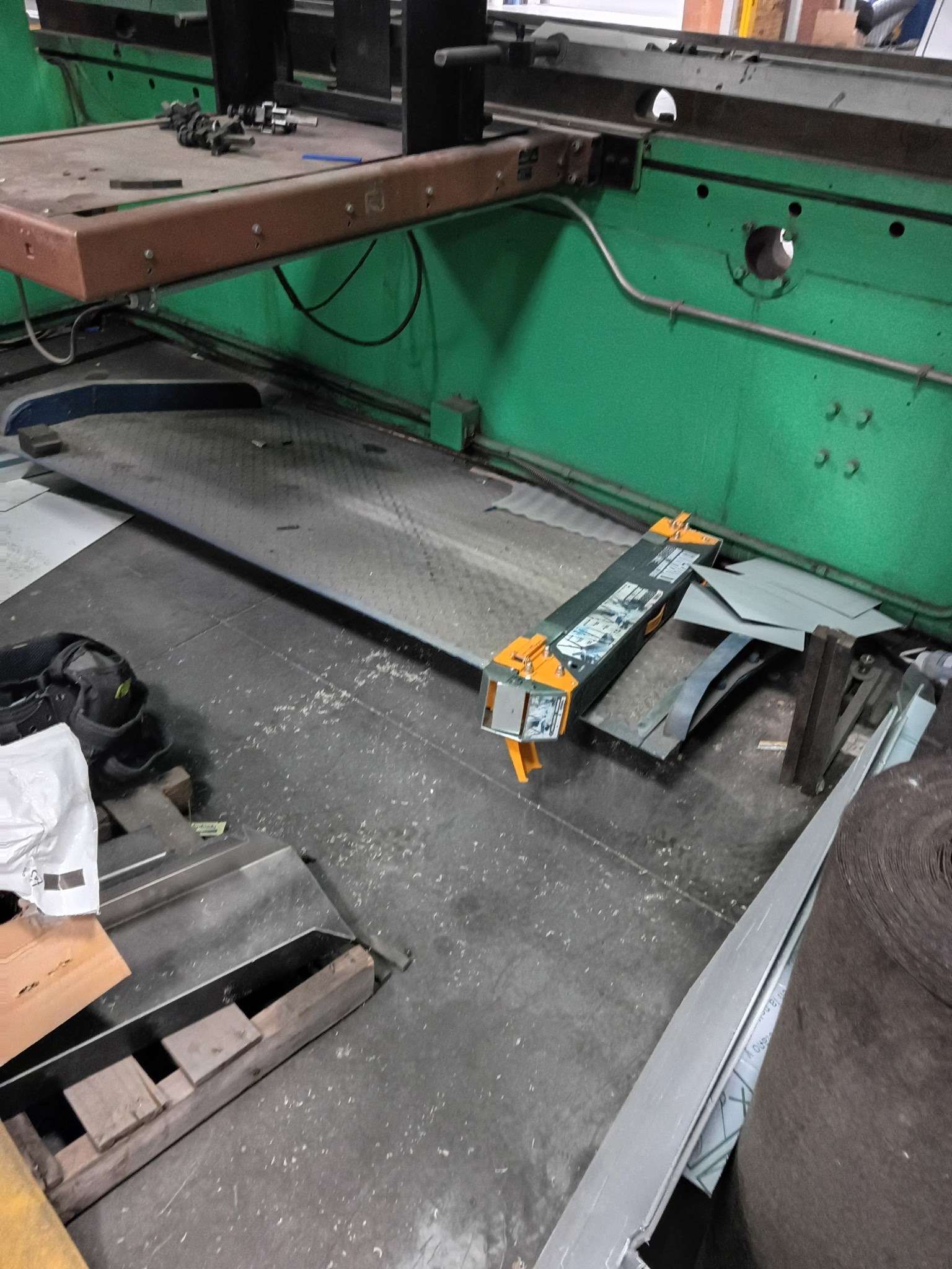 230 Ton x 12' Niagara HD-230-10-12 Press Brake, 1979 - Image 4