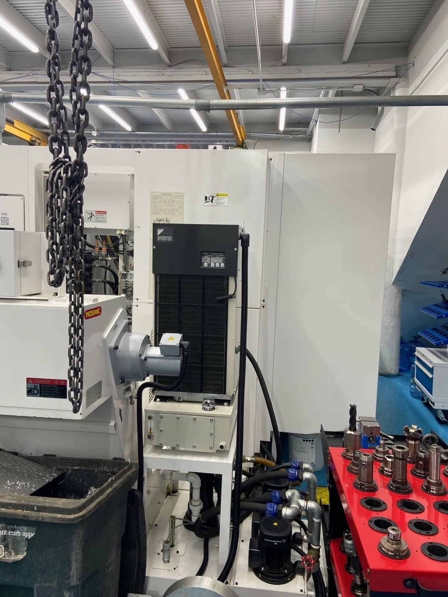 Kiwa KH4500 Kai HMC, 2019 - 4th-Axis, Through Spindle Coolant, Renishaw Probing, Chip Conveyor - Image 3
