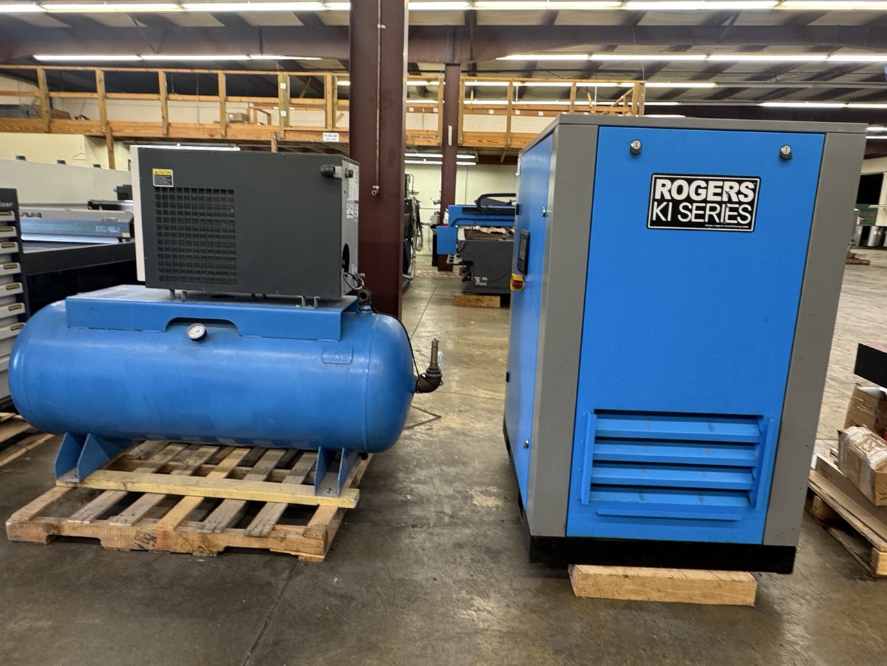 Kobelco KI-30-125 30 HP Rotary Screw Air Compressor, 2022 – 125 PSI, 108 CFM - Image 4