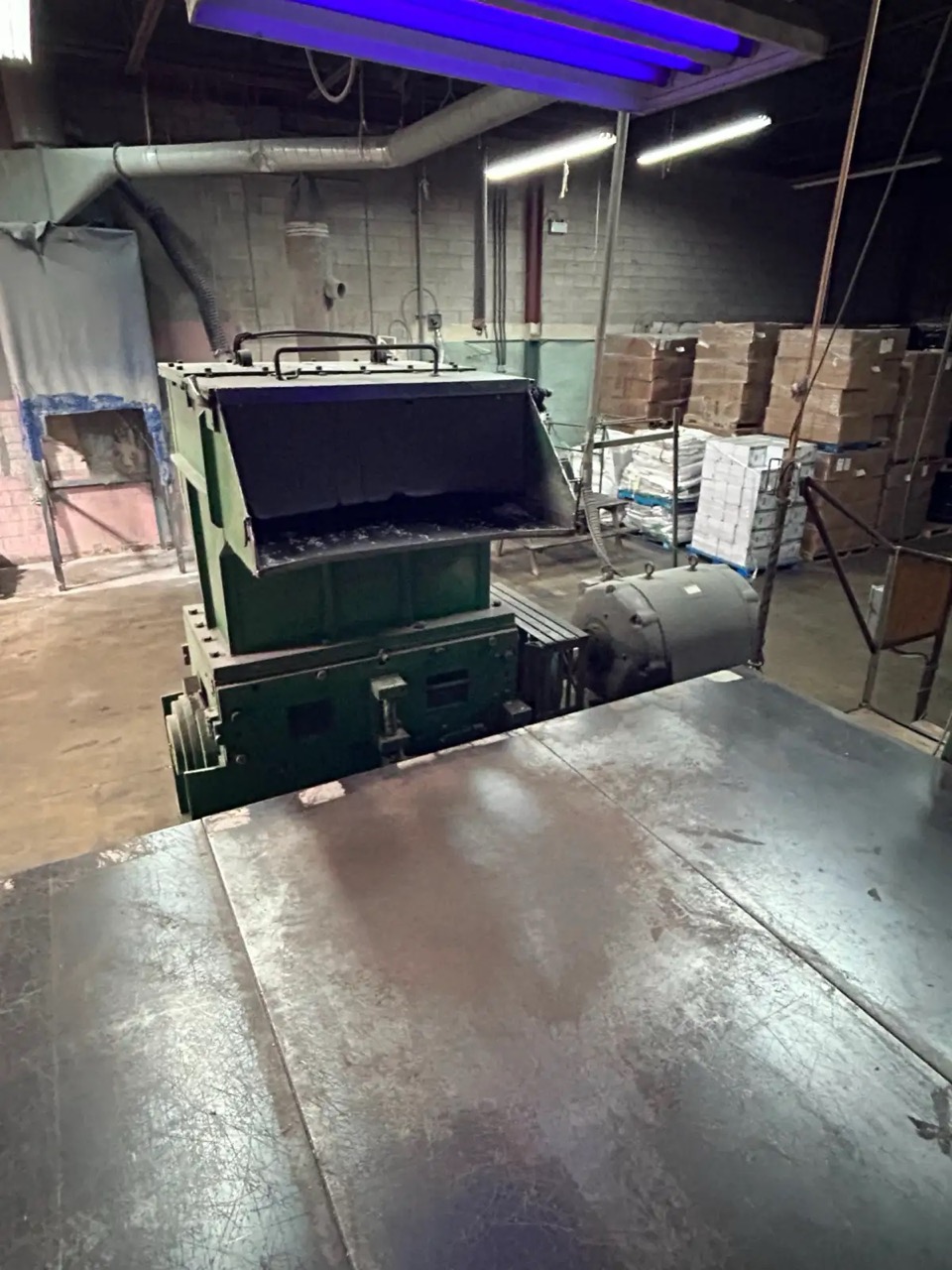 Cumberland Model 43 Granulator - 200 HP, 43" Cutting Width - Image 5