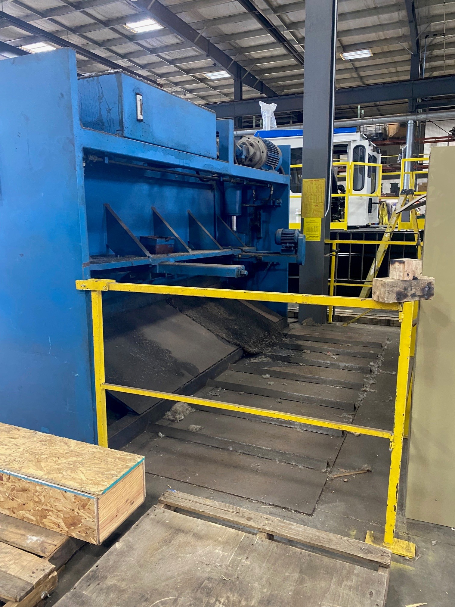 1/2" x 10' GMS GMV 3013 Hydraulic Guillotine Shear, 2002 - Backgauge - Image 5
