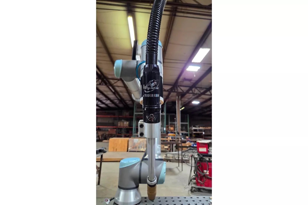 Hirebotics CW102 Cobot Welder, 2022 – Universal Robots UR10e Collaborative Robotic Welding System - Image 8